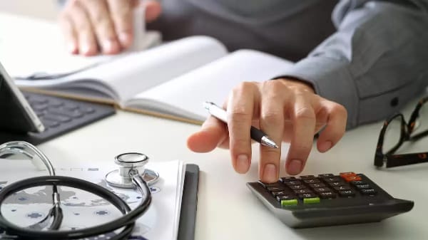 Colegios médicos/Cámaras de Salud